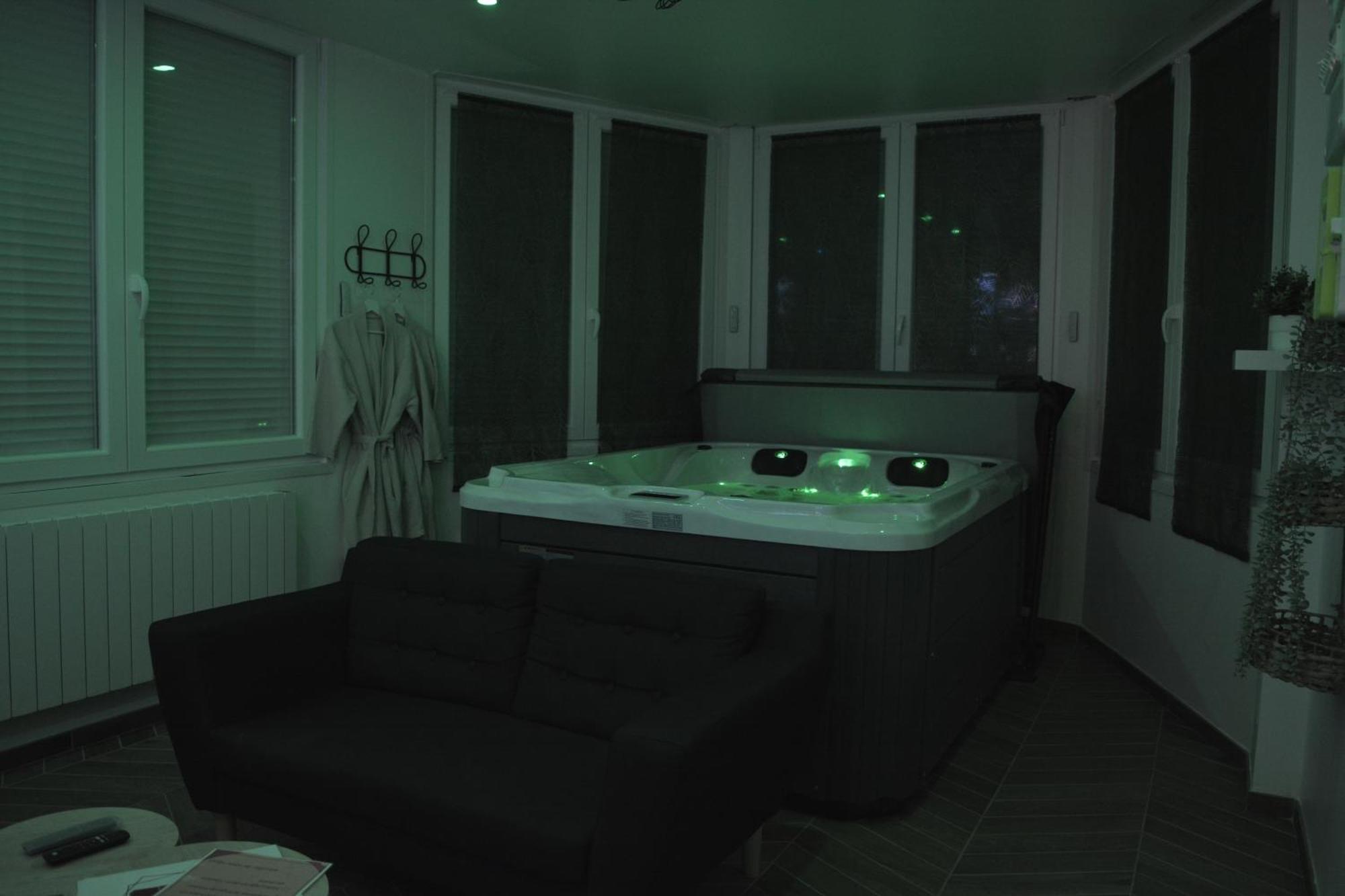 Eaux Spa Rouen Extérieur photo